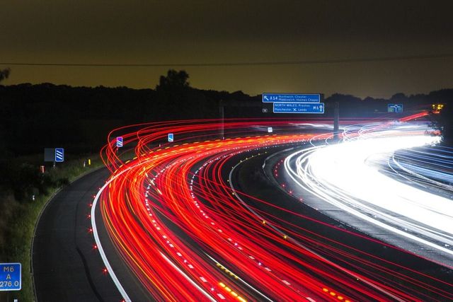 A8 bei Mutschelbach: Lärmschutzwände geschlossen