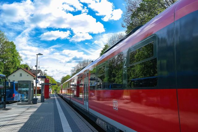 Zweigleisiger Ausbau Grötzingen-Bretten beim Bund angemeldet und barrierefreier Ausbau Haltestellen Rheinstetten